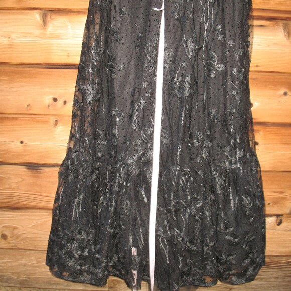 Mac Duggal 20430 Black Puff Sleeve A-Line Embroidered Gown Size 22 - Picture 12 of 13